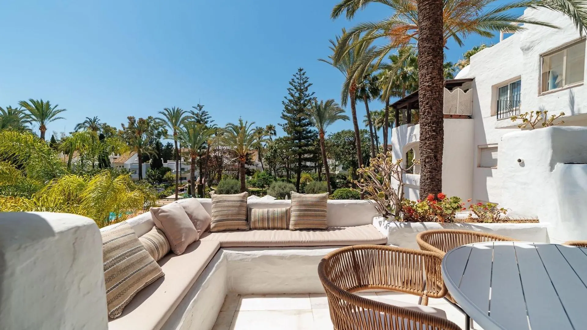 Alcazaba Apartments Banus Marbella 0*,  Spain